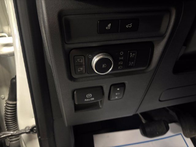 Used 2022 Ford Expedition Platinum AWD/4WD image 12