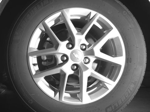 Used 2024 Chevrolet Equinox LT FWD image 33