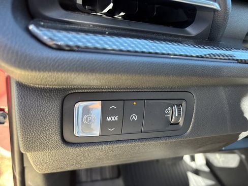 New 2026 Chevrolet Traverse High Country w/ LPO, Floor Liner Package FWD image 28