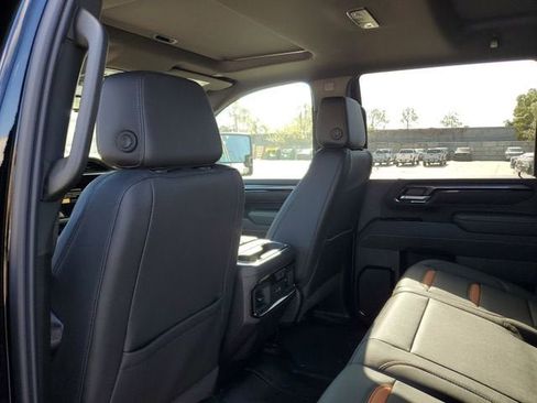 New 2026 GMC Sierra 3500 AT4 w/ AT4 Premium Plus Package image 11