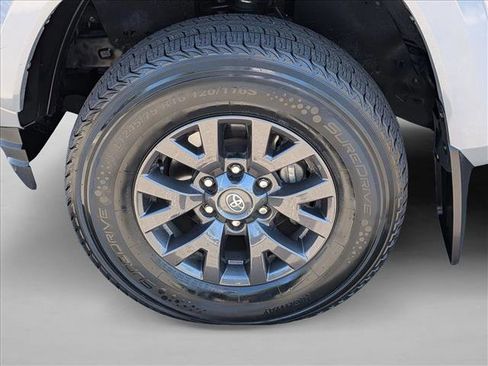 Used 2021 Toyota Tacoma SR5 image 28