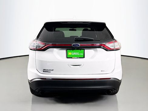Used 2017 Ford Edge SE FWD image 8