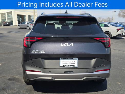 New 2026 Kia Sportage EX FWD image 4