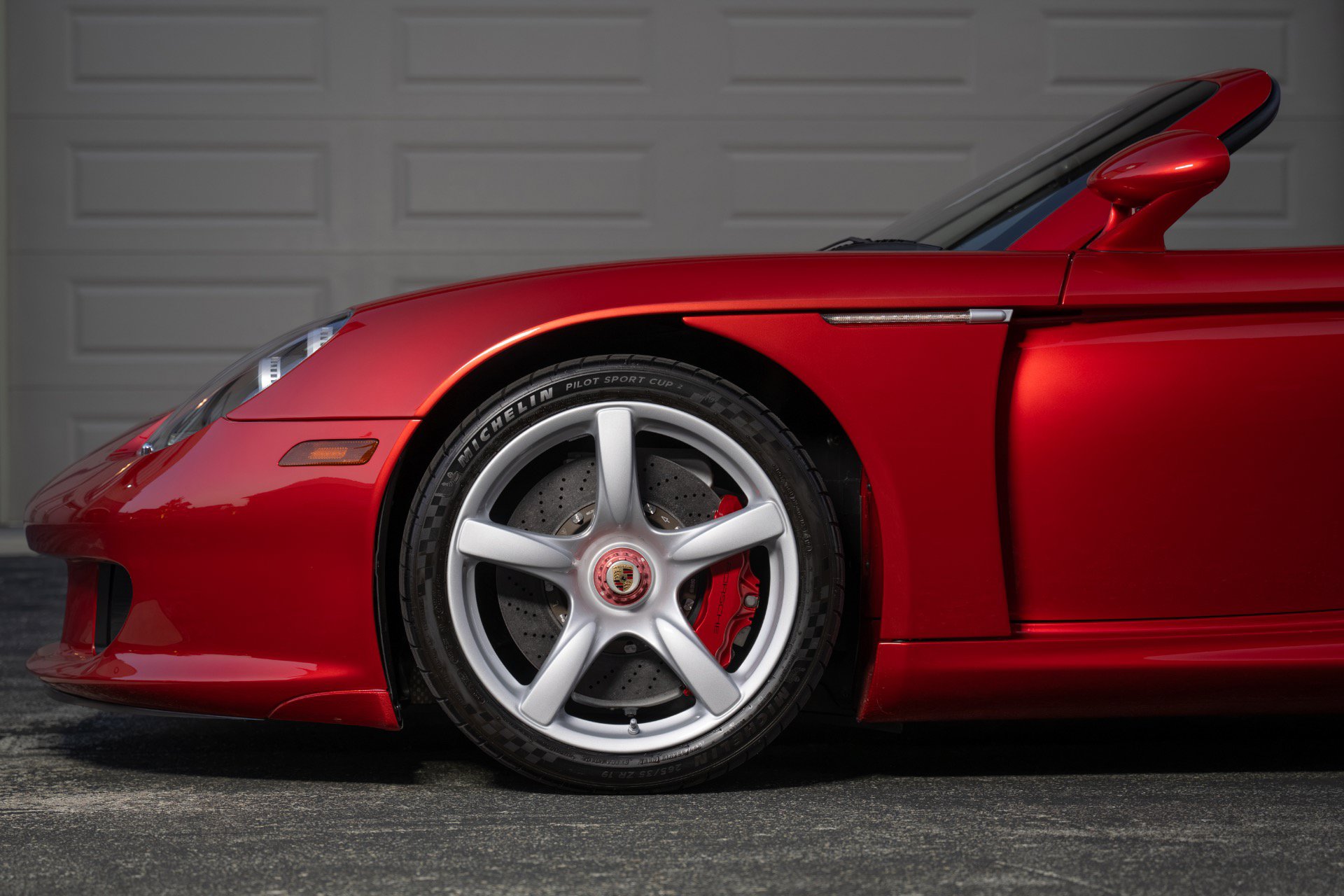 Used 2005 Porsche Carrera GT RWD image 71