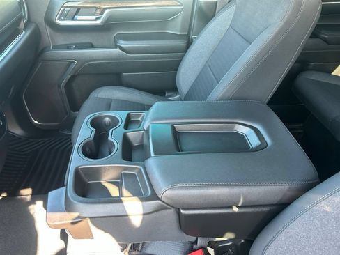 Used 2023 GMC Sierra 1500 Elevation AWD/4WD image 32