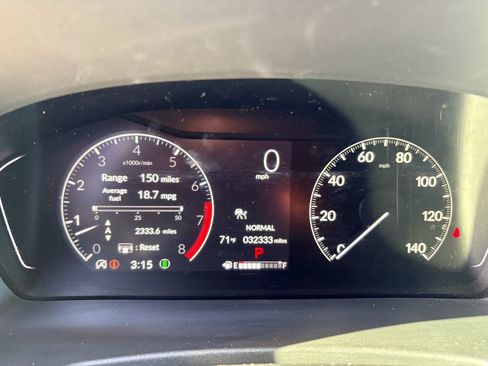 Certified 2024 Honda Pilot TrailSport image 17