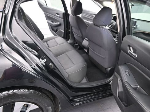 Used 2019 Nissan Altima 2.5 S FWD image 18