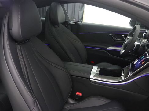 New 2026 Mercedes-Benz CLE 300 4MATIC Coupe image 9