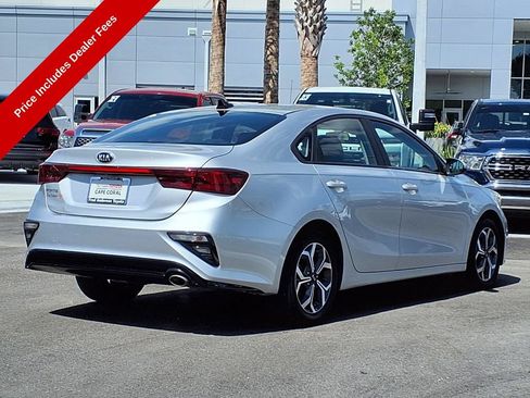Used 2021 Kia Forte LXS FWD image 7