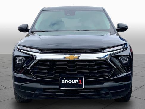 Used 2024 Chevrolet TrailBlazer LS w/ LS Convenience Package FWD image 4