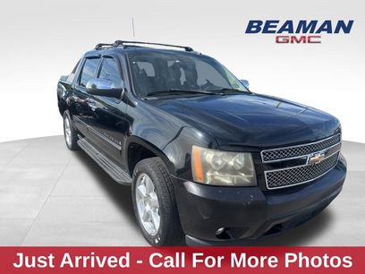 Used 2009 Chevrolet Avalanche LTZ