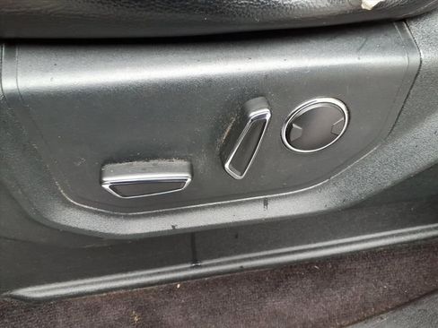 Used 2015 Ford F150 Lariat w/ Equipment Group 502A Luxury image 21