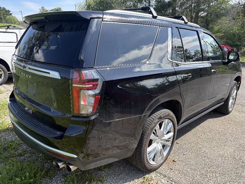 Used 2021 Chevrolet Tahoe High Country AWD/4WD image 3