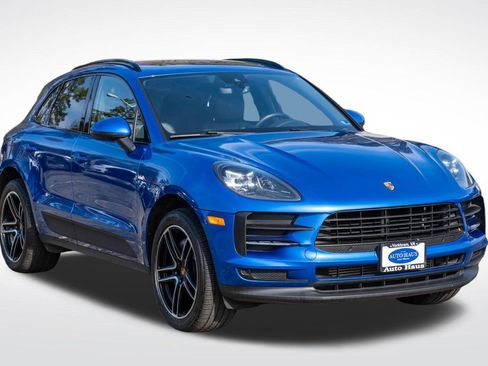 Used 2021 Porsche Macan w/ Premium Package AWD/4WD image 8