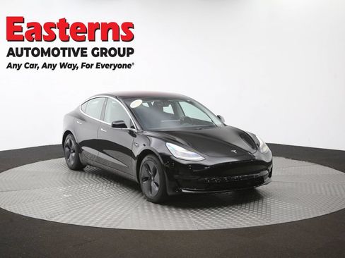 Used 2018 Tesla Model 3 Long Range RWD image 17
