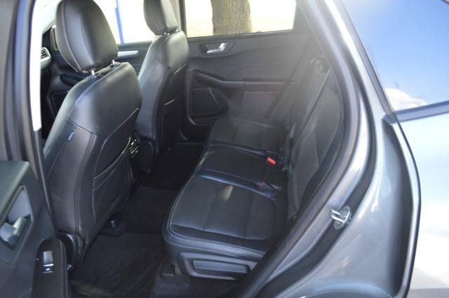 Used 2021 Ford Escape SE w/ SE Sport Appearance Package FWD image 19