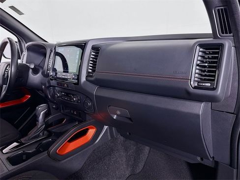 Certified 2023 Nissan Frontier Pro-X image 26