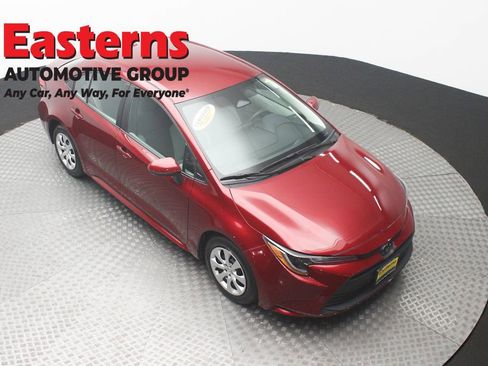 Used 2024 Toyota Corolla LE image 3