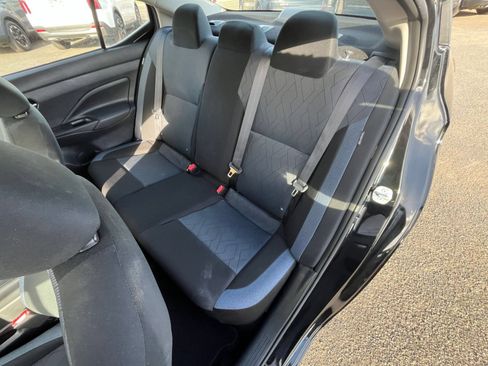 Used 2025 Nissan Versa SV FWD image 35