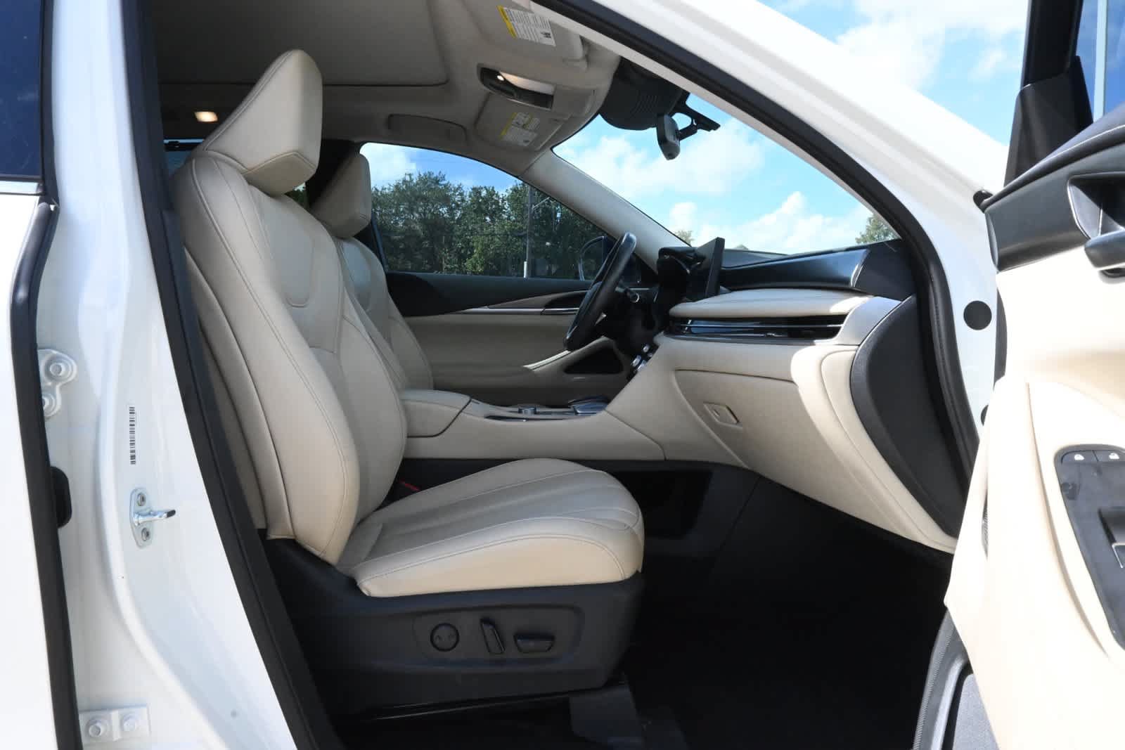 Certified 2024 INFINITI QX60 Luxe FWD image 24