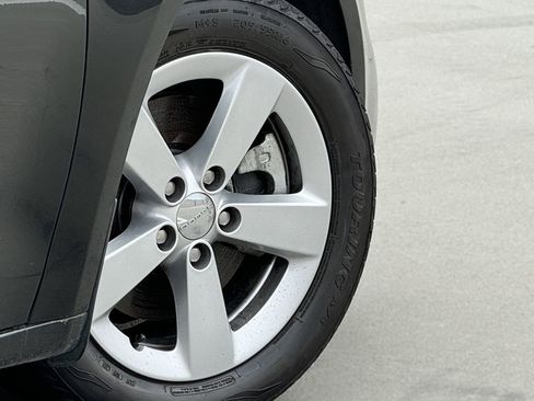 Used 2015 Dodge Dart SXT FWD image 15