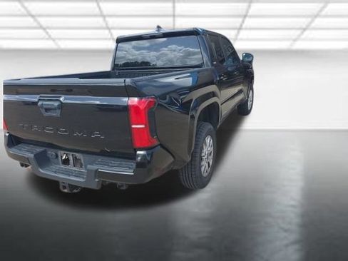Used 2024 Toyota Tacoma SR5 RWD image 5