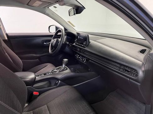 Used 2023 Honda HR-V LX image 10