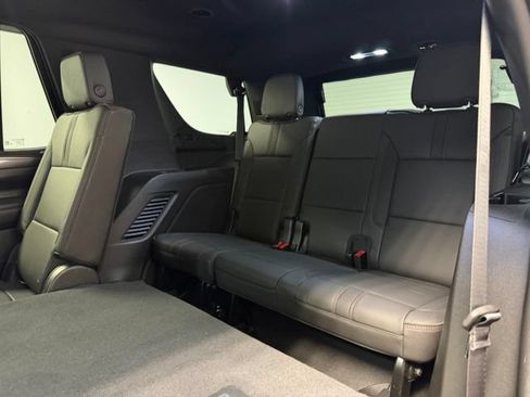 Used 2021 Chevrolet Tahoe RST w/ Rear Media and Nav Package AWD/4WD image 32