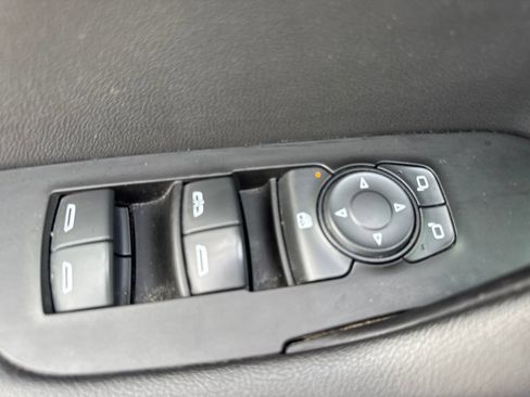 Used 2021 Chevrolet Blazer RS w/ Enhanced Convenience Package FWD image 18