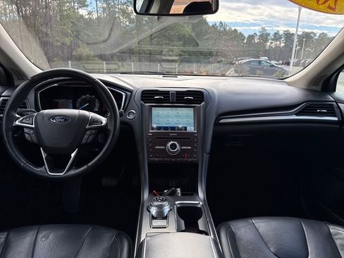 Used 2020 Ford Fusion Titanium image 16