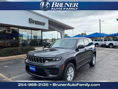New 2024 Jeep Grand Cherokee Laredo X w/ Luxury Tech Group I
