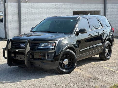 Used 2017 Ford Explorer 4WD Police Interceptor image 2