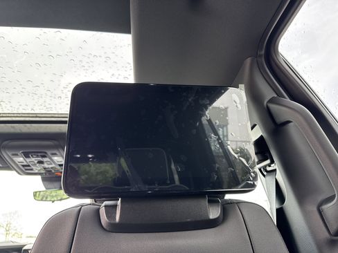 New 2026 GMC Yukon Elevation w/ Elevation Premium Package image 29