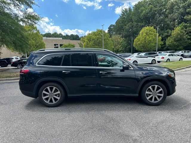 Used 2023 Mercedes-Benz GLS 450 4MATIC image 4