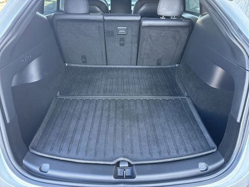 Used 2020 Tesla Model Y Long Range image 26