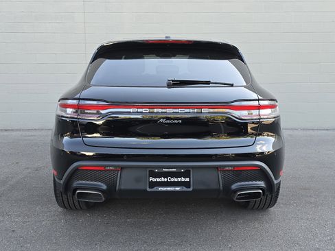 New 2026 Porsche Macan image 8