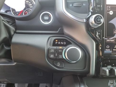 New 2027 RAM 1500 4x4 Crew Cab image 21