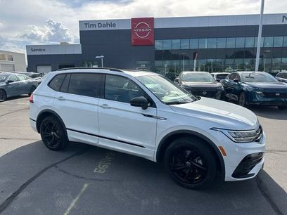 Used 2024 Volkswagen Tiguan SE R-Line