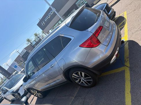 Used 2016 Honda Pilot Elite image 9