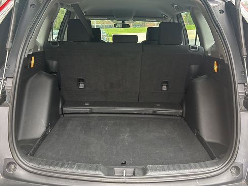 Used 2018 Honda CR-V LX image 18