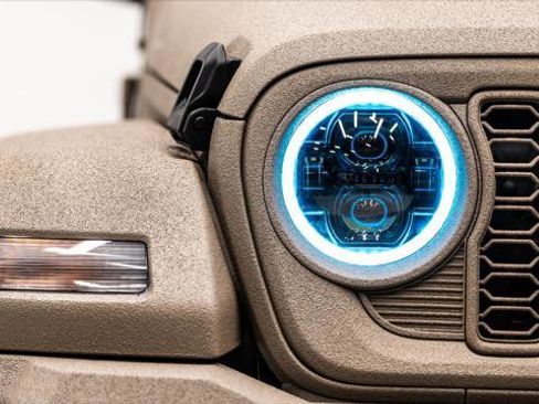 Used 2026 Jeep Wrangler Unlimited Sport AWD/4WD image 24