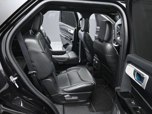 Used 2022 Ford Explorer ST w/ Equipment Group 401A AWD/4WD image 37