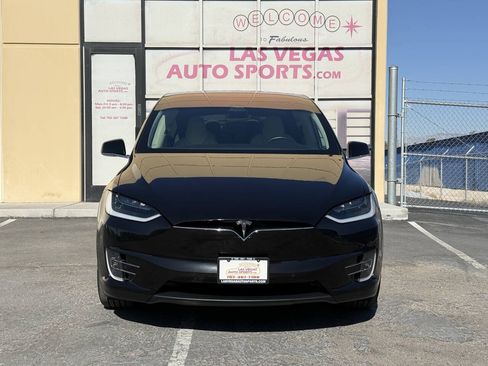 Used 2018 Tesla Model X 100D AWD/4WD image 4
