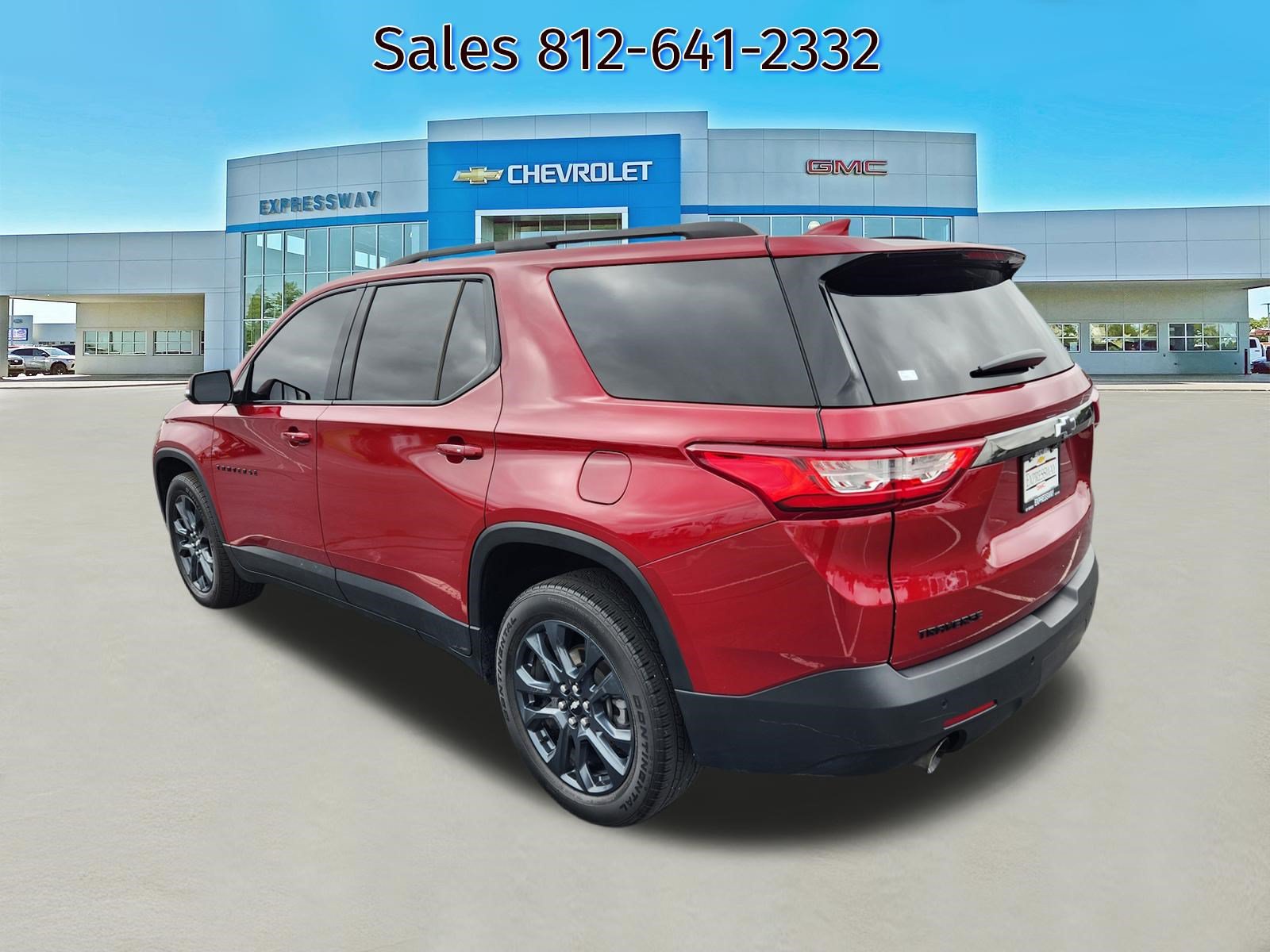 Used 2021 Chevrolet Traverse RS FWD image 5