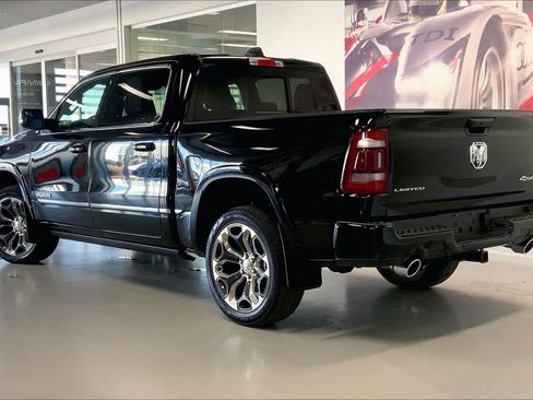 Used 2023 RAM 1500 Limited w/ Body Color Bumper Group image 4