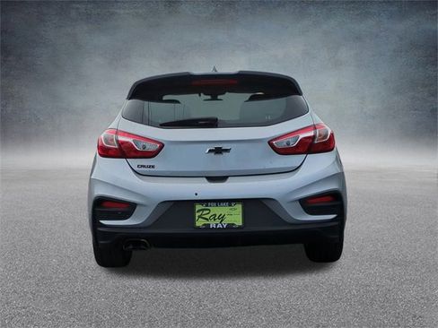 Certified 2018 Chevrolet Cruze LT w/ Sun And Sound Package image 8