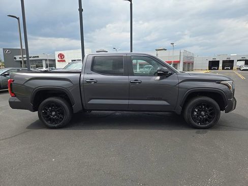 New 2026 Toyota Tundra Limited AWD/4WD image 2