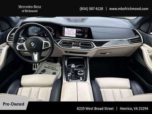 Used 2021 BMW X7 M50i w/ Dynamic Handling Package image 23