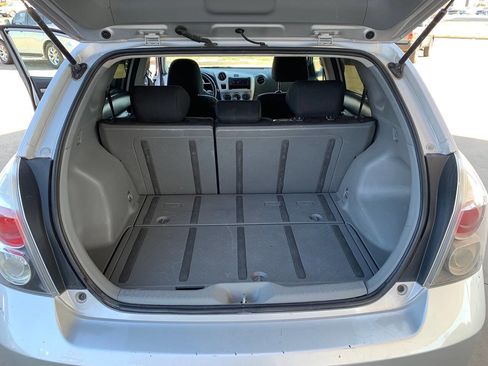 Used 2009 Pontiac Vibe w/ Preferred Package image 10