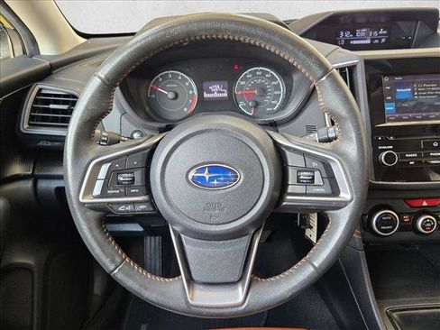 Used 2023 Subaru Crosstrek 2.0i Premium AWD/4WD image 12